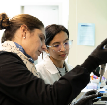 Two scientists working in a lab 